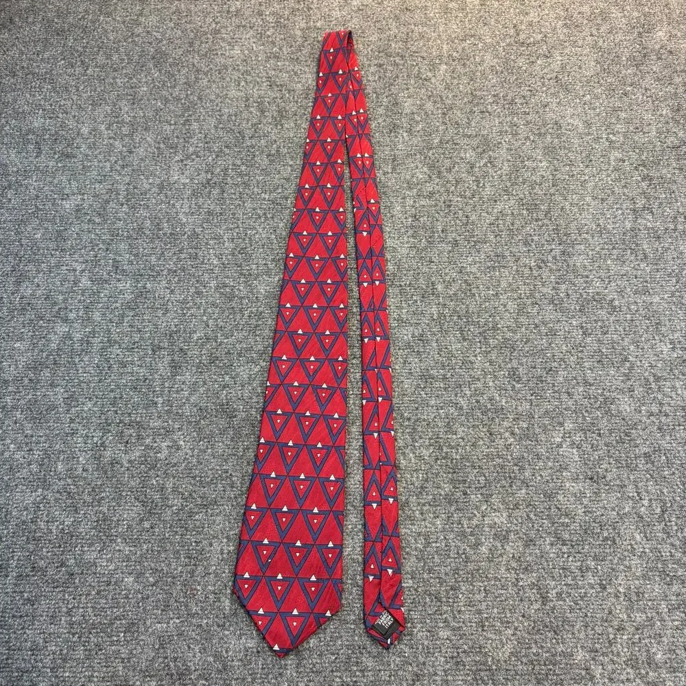 Geoffrey Beene Mens 100% All Silk Red Blue Triangle Geometric Neck Tie